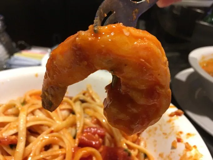 ディアボロのエビも巨大!
