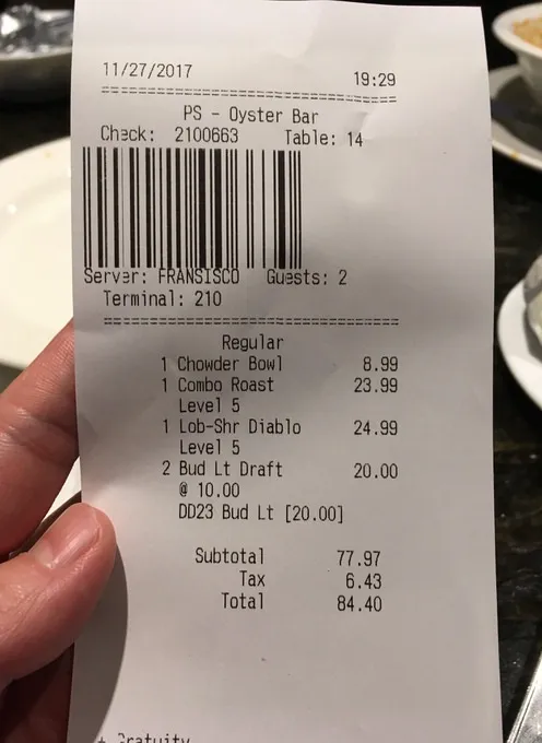 お会計は税込みで84.4ドル