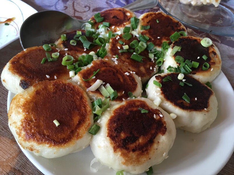 17 SHANGHAI PORK MEAT BUNS 猪肉生煎包 10個 14.95ドル