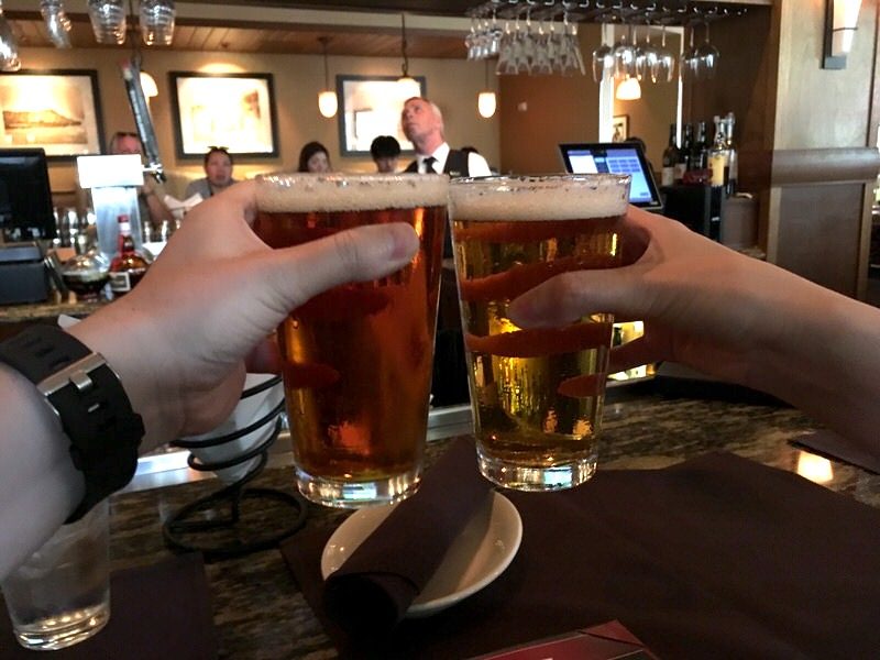 5ドルの生ビールで乾杯！