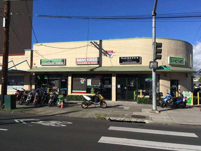 アミーナピッツェリアのお店外観