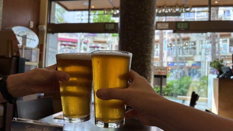 $2オフの生ビールで乾杯!