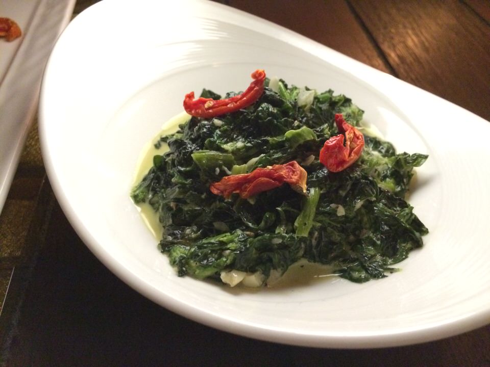 Creamy garlic spinach (ほうれん草のソテー) THB 60