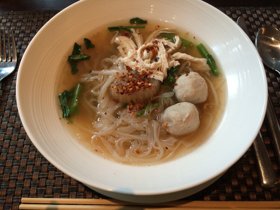 チキン+米麺