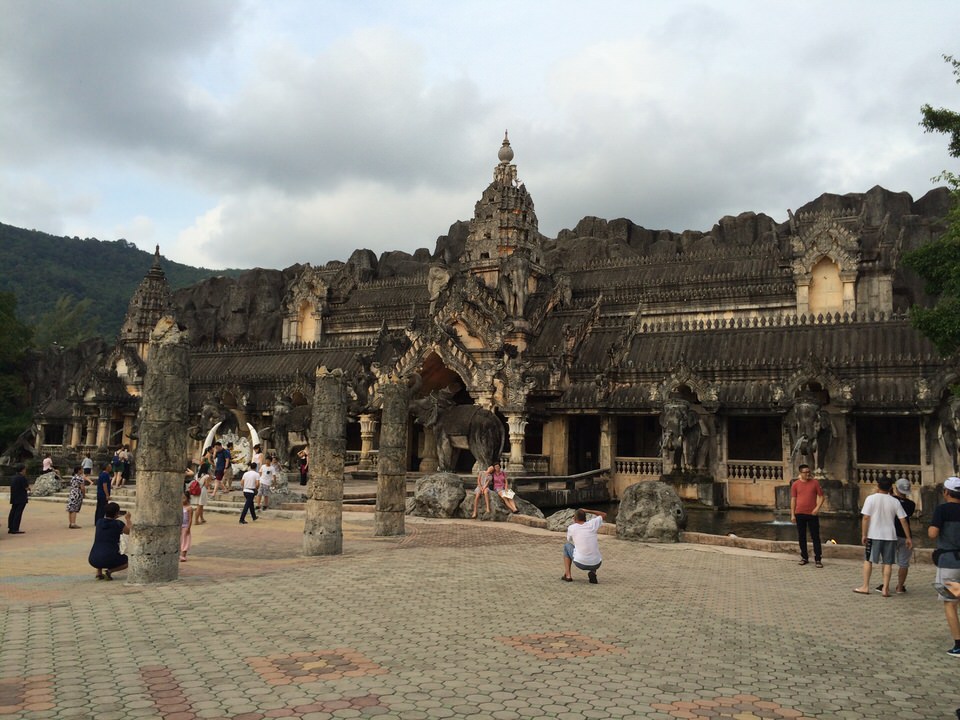 象王の宮殿、Palace of the Elephant