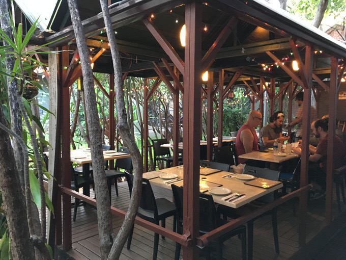 お店の奥にあるテラス席