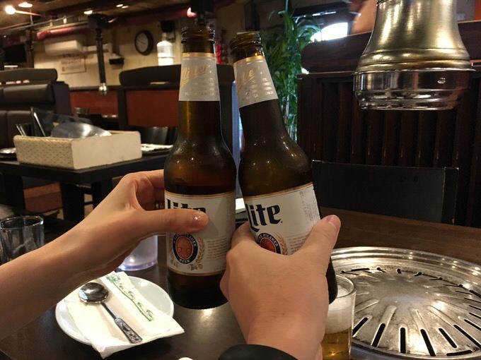 ミラーライト ボトル 3ドルで乾杯!