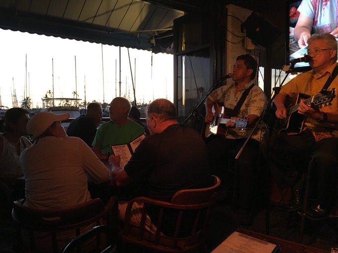 サンセットもかろうじて見えました。