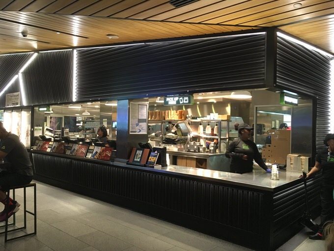 シェイクシャックのピックアップカウンター