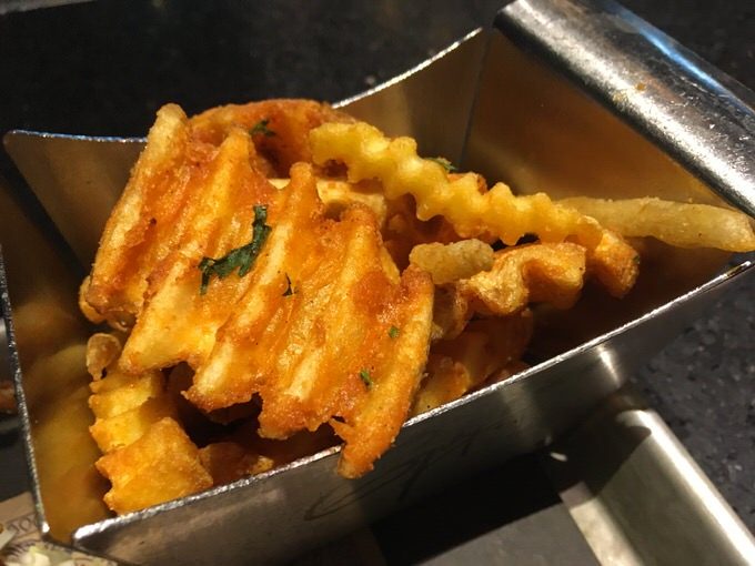 3種類のフライドポテト