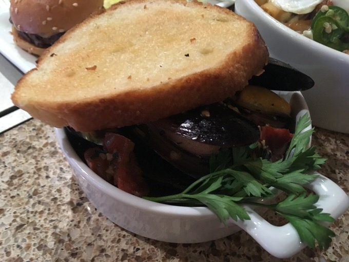 DRUNKEN MUSSELES 9ドル