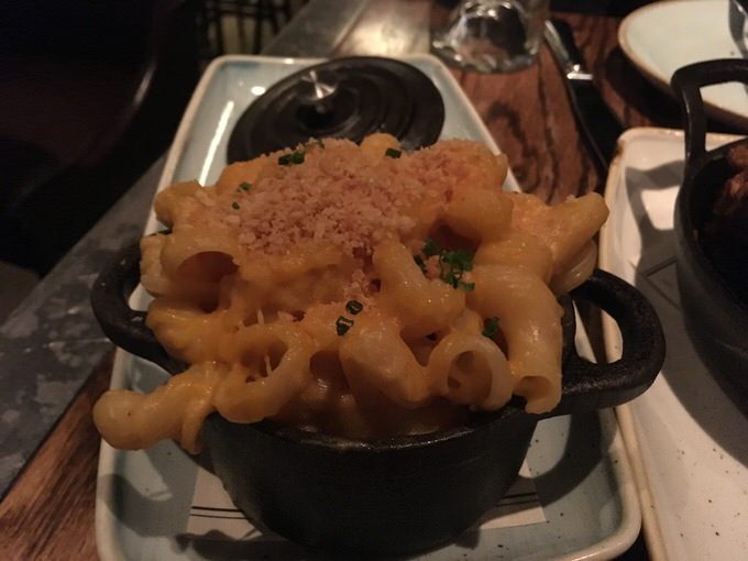 マック&チーズ Mac & Cheese 10ドル