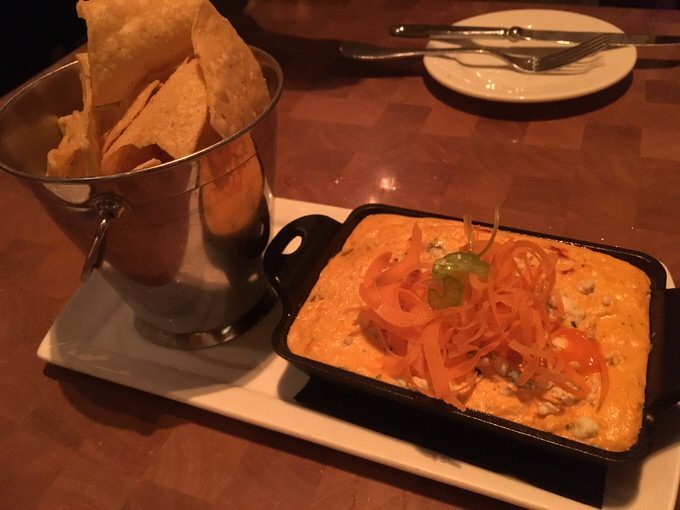 バッファローチキンディップ Buffalo Chicken Dip 13ドル