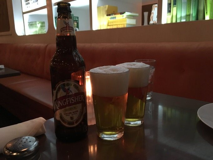 インドのビール Kingfisher 大瓶