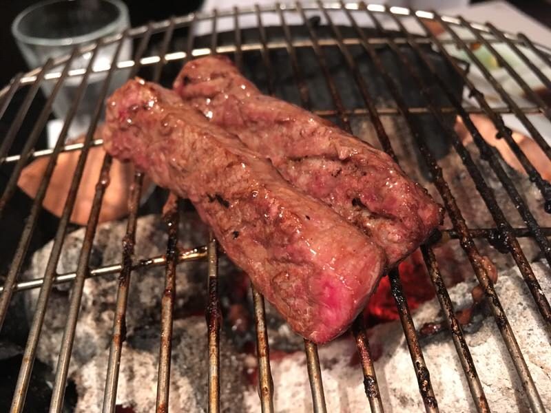 特上ハラミを焼いたところ