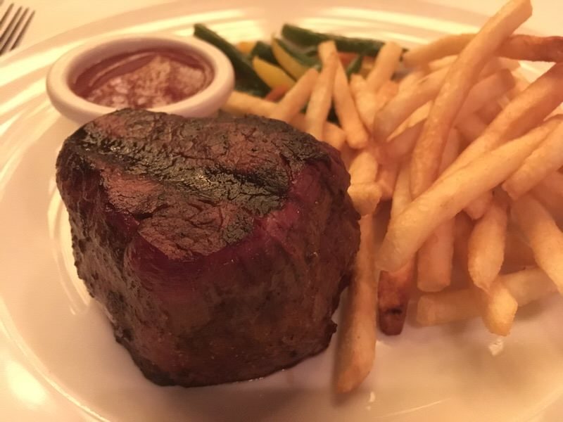 フィレミニヨン 7oz (198g) 53ドル