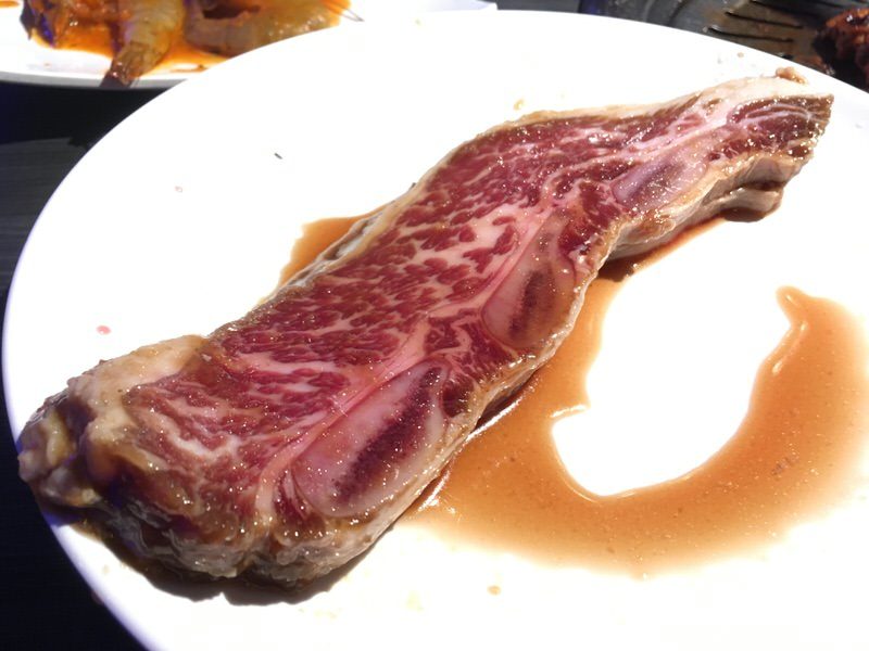 10. 骨付きカルビ GEN SIGNATURE YANGYUM GALBI