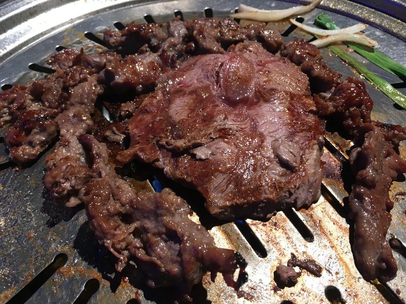 美味しそうに焼けたお肉