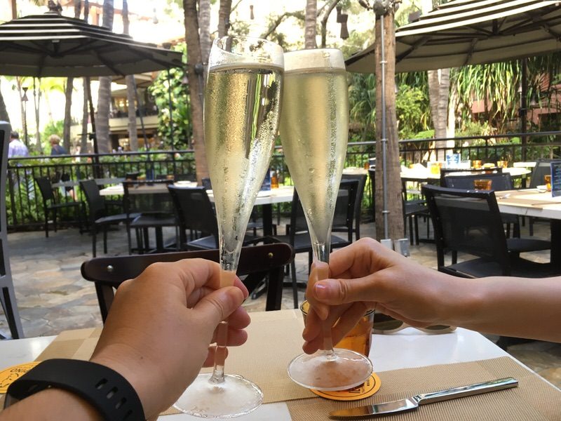 9ドルのスパークリングワインで乾杯!