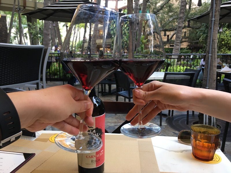 シメの6ドルの赤ワイン