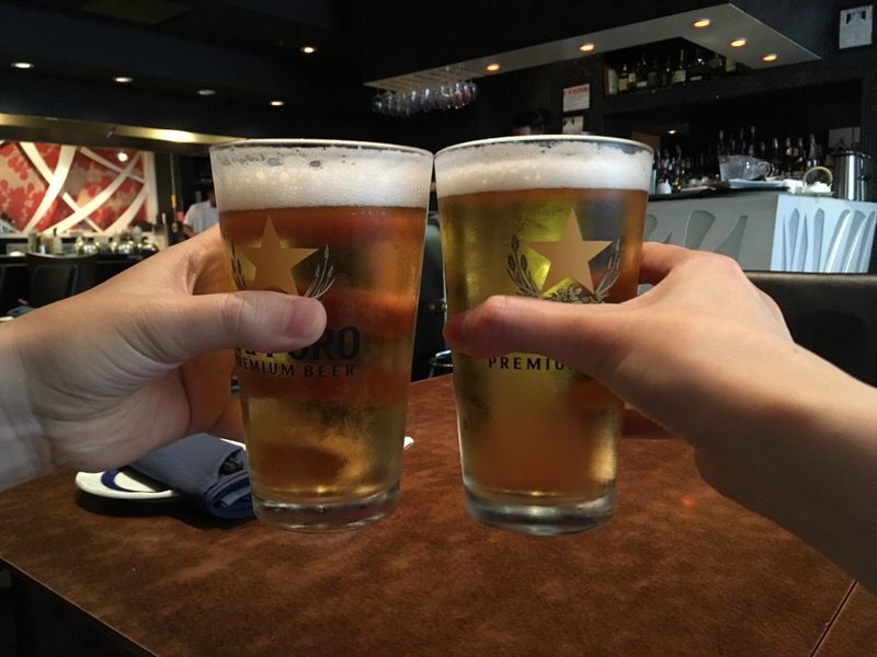 3ドルのサッポロ生ビールで乾杯！