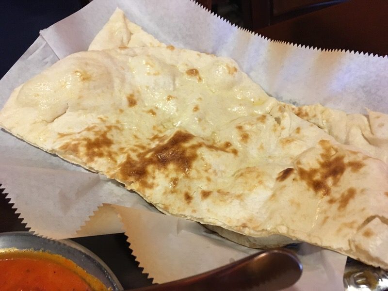 バターナン Butter Naan 2.99ドル