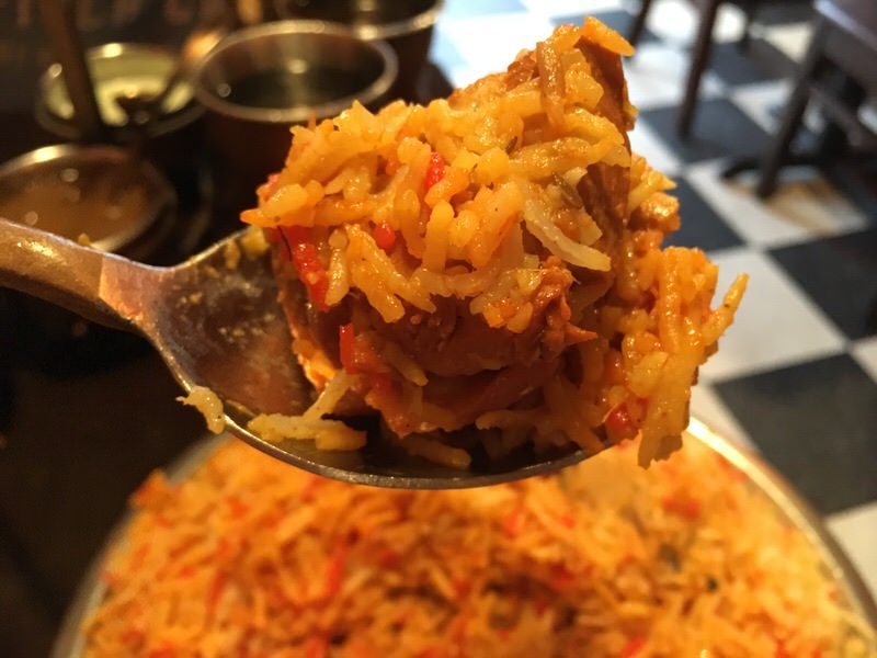 チキンがゴロゴロと入ったCHICKEN BIRYANI