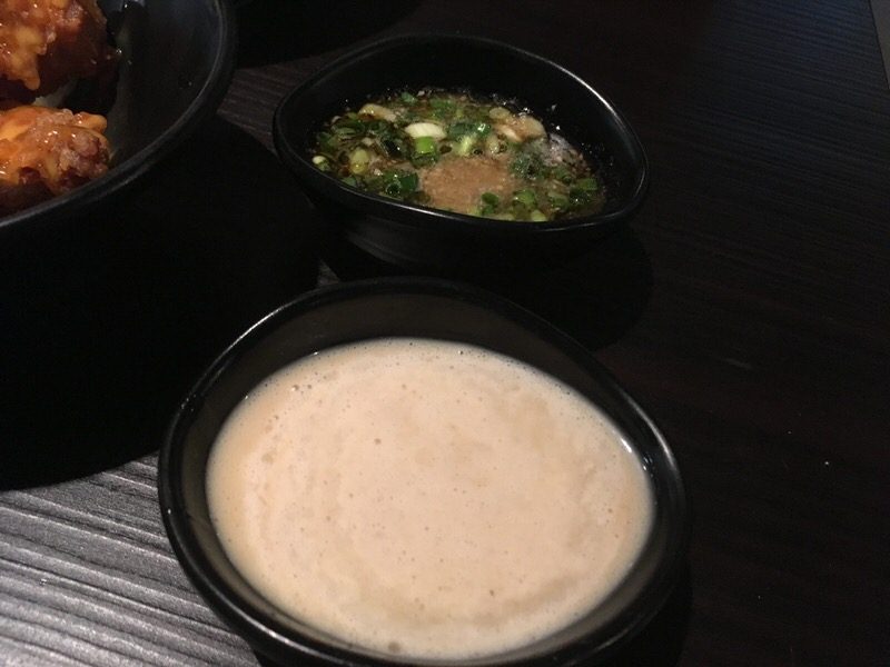 ごまにんにくダレとおろしポン酢にダレ