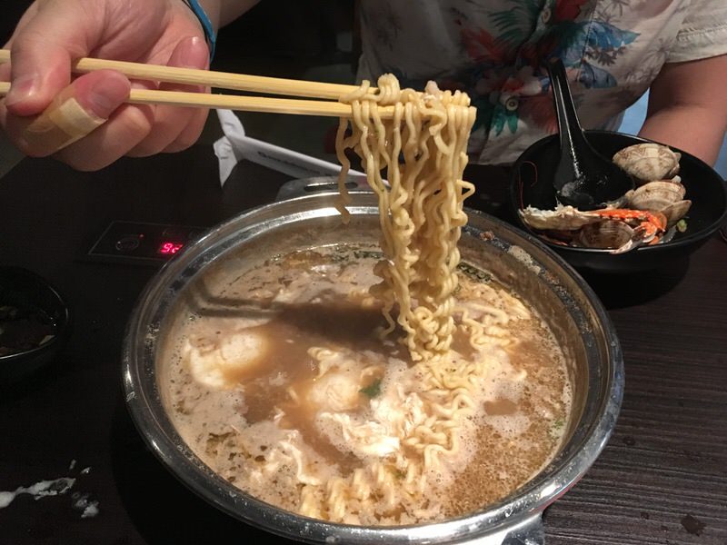 よく茹でても柔らかくなりすぎないラーメン