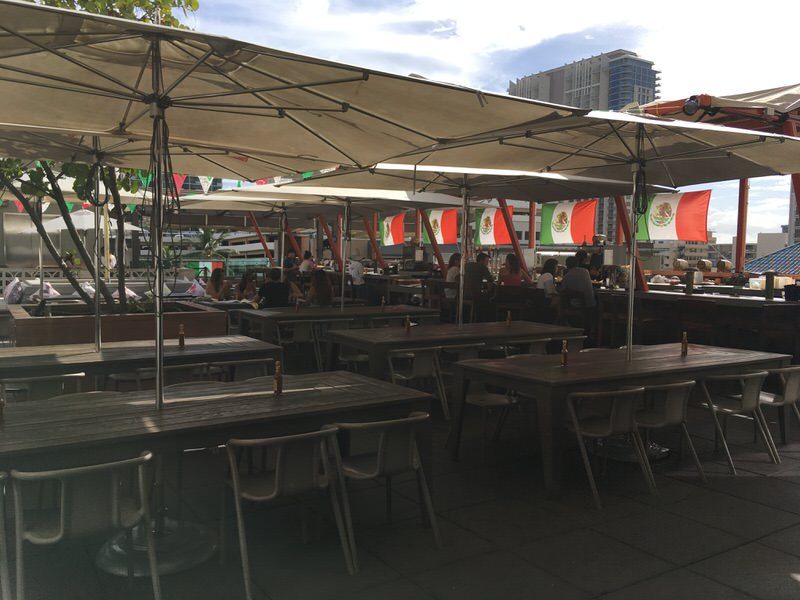 BUHOの開放的な店内 その4