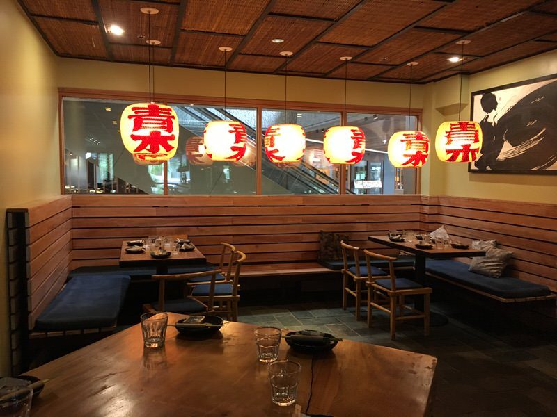 道楽寿司のテーブル席