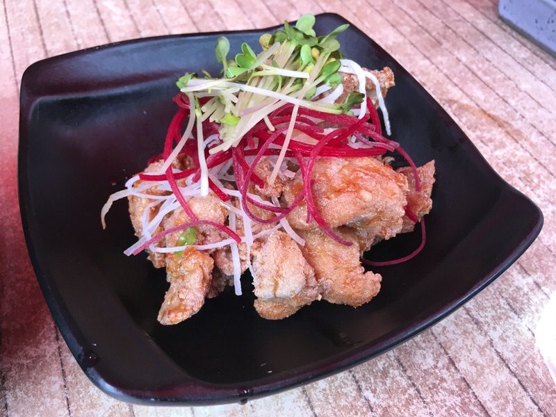 鶏肉の生姜揚げ 6ドル