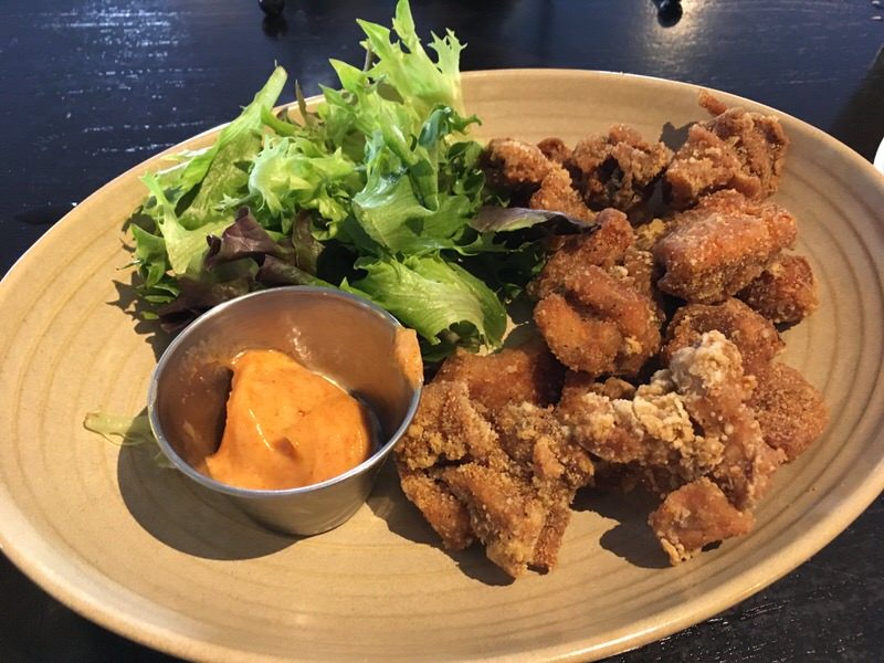 クリスピーフライドチキン Crispy Fried Chicken 9ドル (通常16ドル)