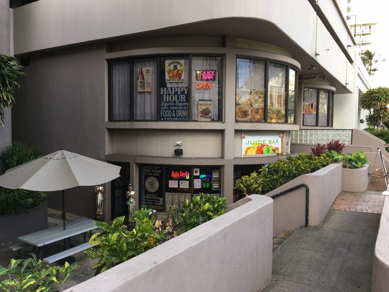 S&Sタイキッチンワイキキのお店外観