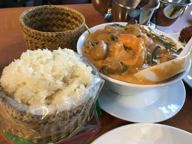 パナンカレーとスティッキーライス