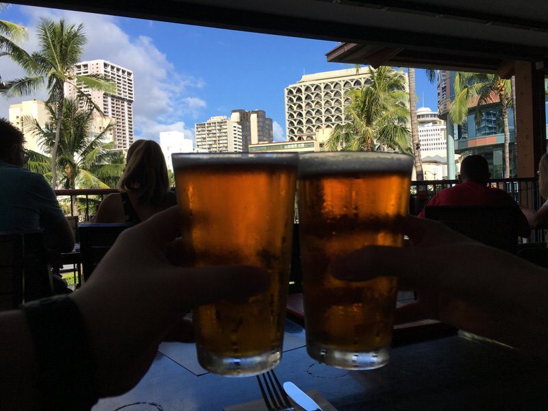 LAGNITAS IPA (9ドル)で乾杯!