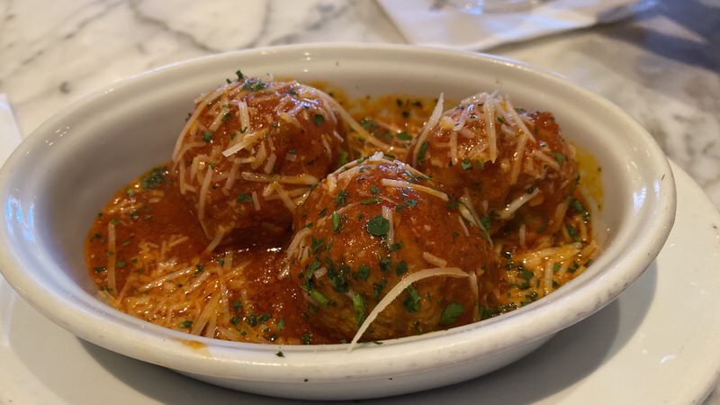 GRANDMA'S MEATBALLS